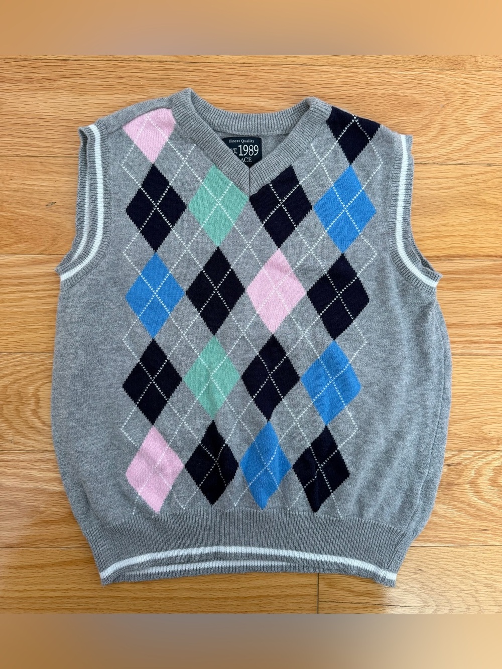 Childrens Place Classic Grey Argyle Knit Vest kids size 5-6